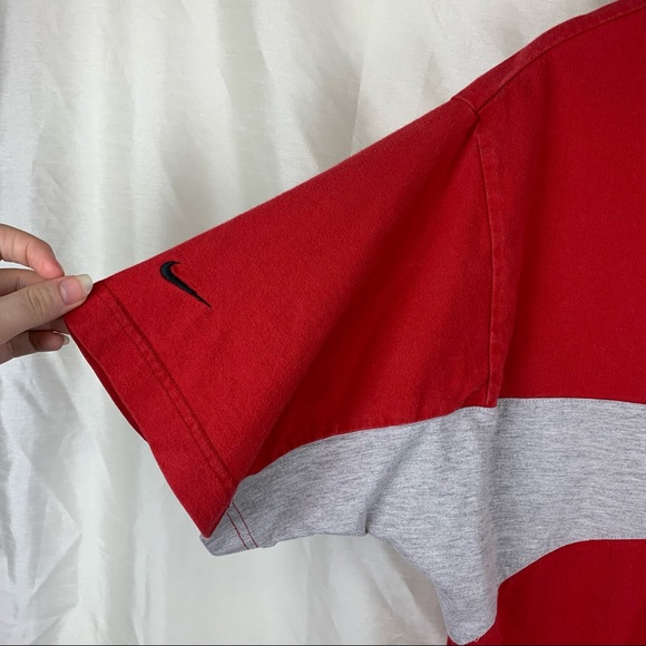 Early 2000’s Nike T-Shirt - Picture 4 of 7